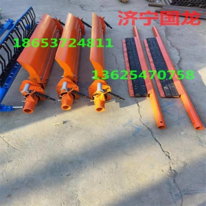 雙螺旋震動(dòng)托輥式清掃器 濟(jì)寧向上金品清掃器